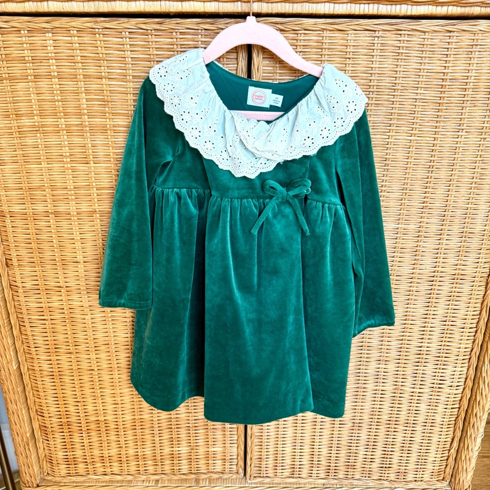 Wonder Nation Green Velvet Blouse with Lace Collar